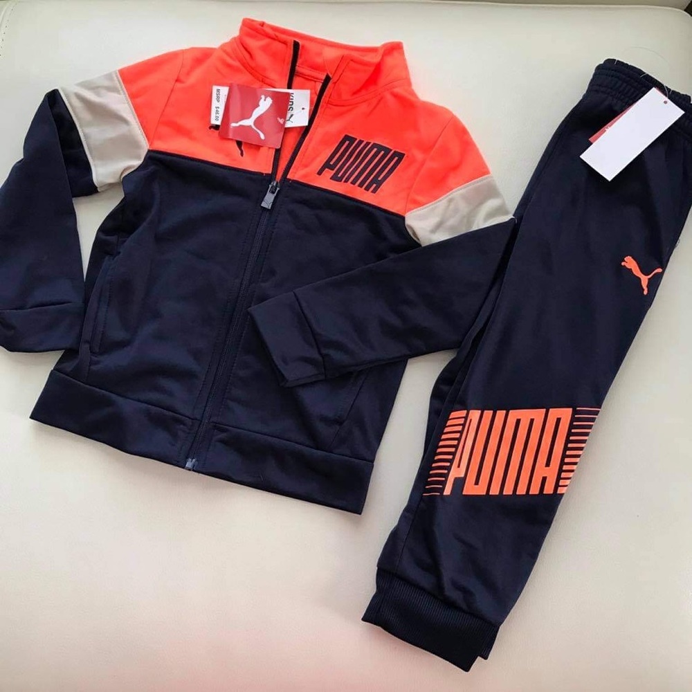 Puma Kids Navy and Bright orange/Coral Athletic Track Set. Size: 5